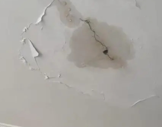 衡南阳台漏水维修公司分享下屋面防水工程质量问题原因分析
